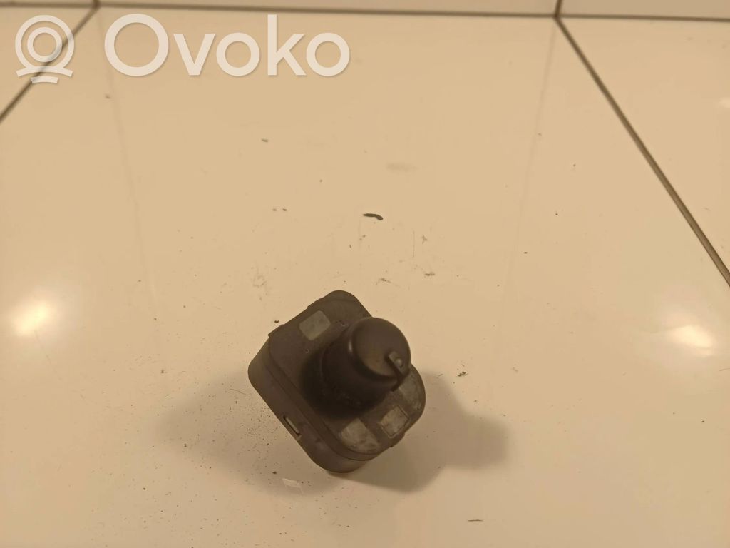 Audi Q7 4L Przycisk regulacji lusterek bocznych 