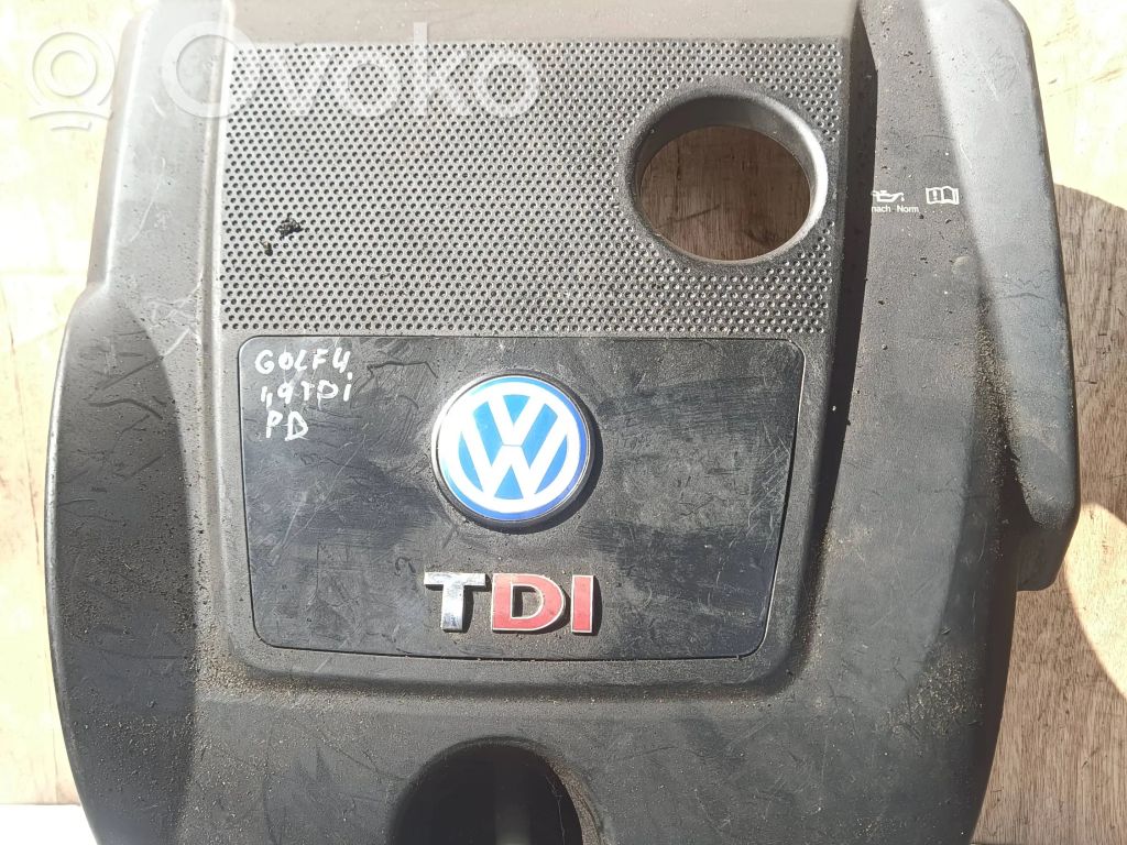 Volkswagen Golf IV Engine cover (trim) 