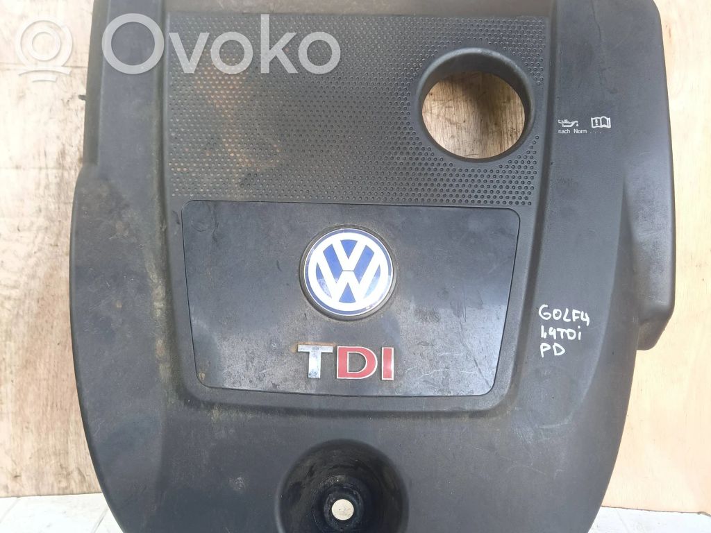 Volkswagen Golf IV Engine cover (trim) 