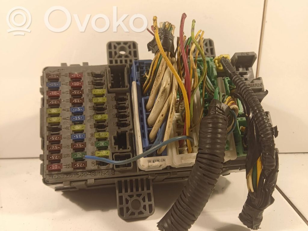 Honda Civic Ramka / Moduł bezpieczników 