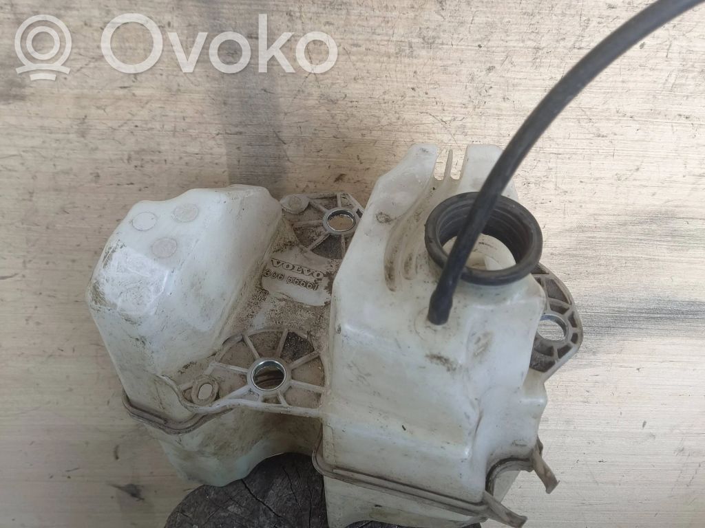 Volvo S80 Langų skysčio bakelis 
