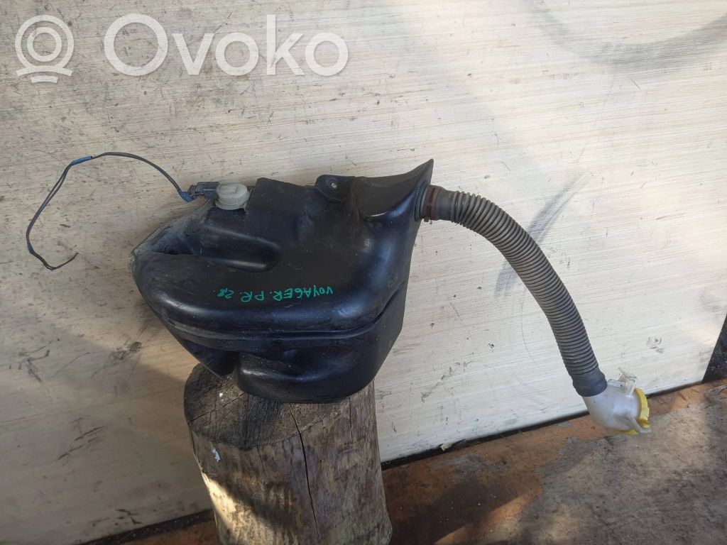 Chrysler Voyager Windshield washer fluid reservoir/tank 