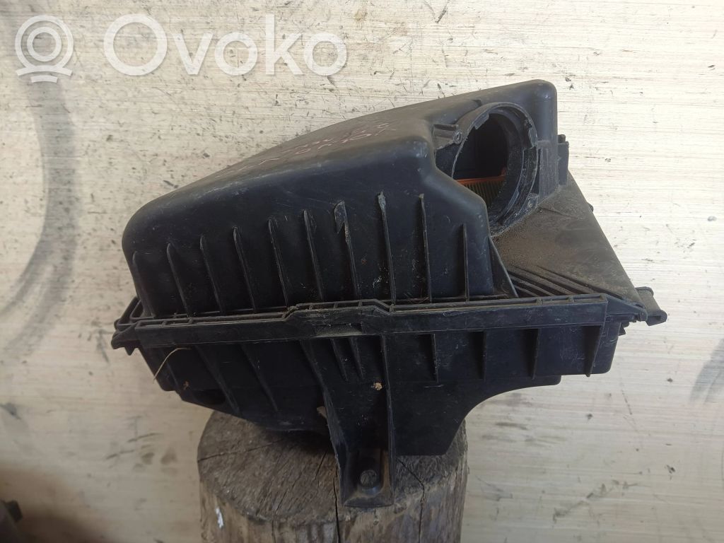Volvo V70 Oro filtro dėžė 