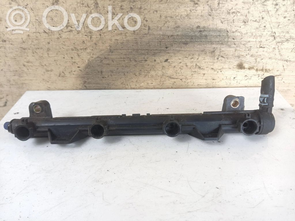 Volkswagen Polo Listwa wtryskowa 