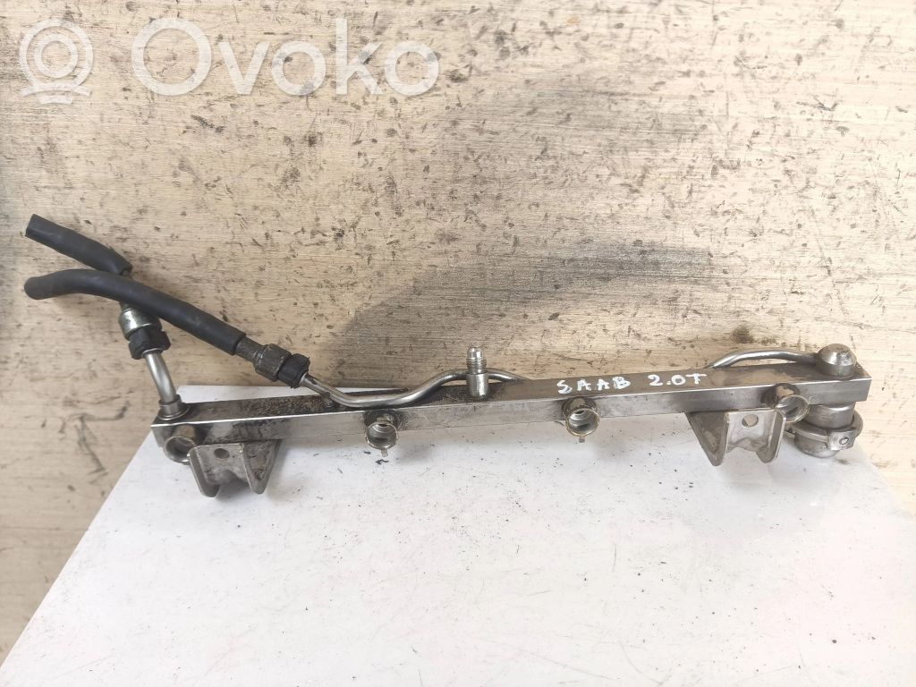 Saab 9-5 Tuyau de conduite principale de carburant 