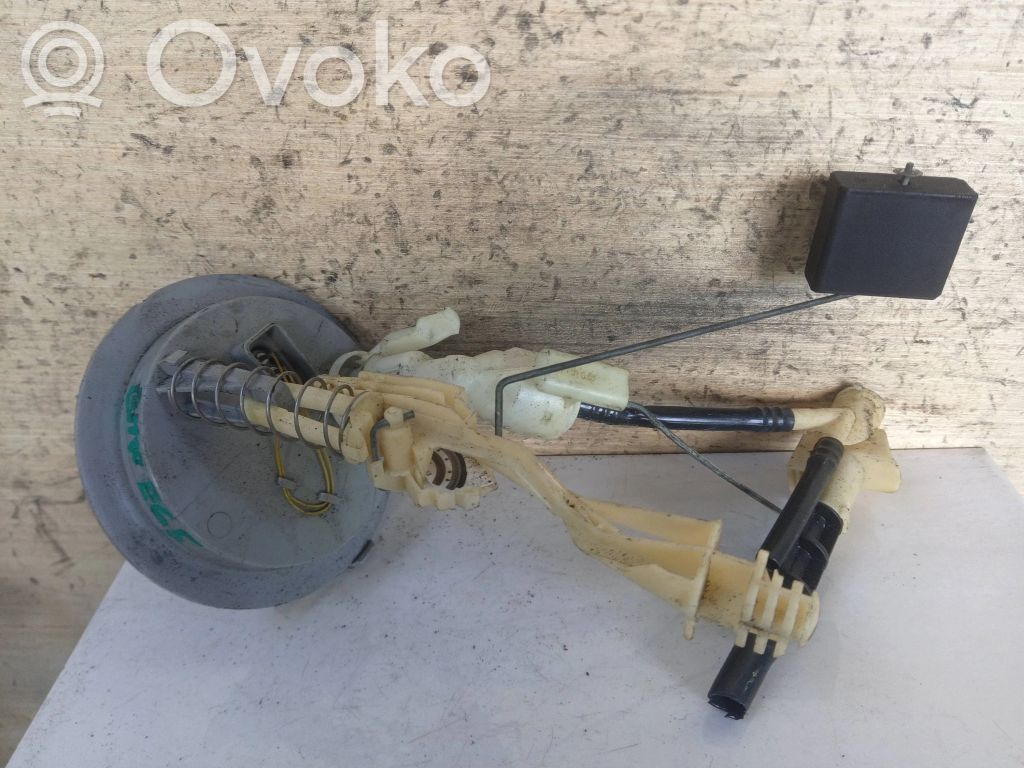 BMW 7 E65 E66 Fuel level sensor 
