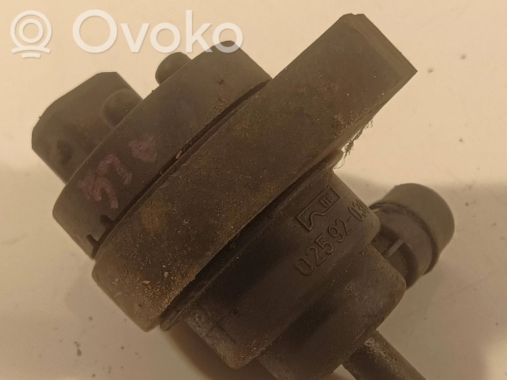 Vakuuma vārsts   02592030