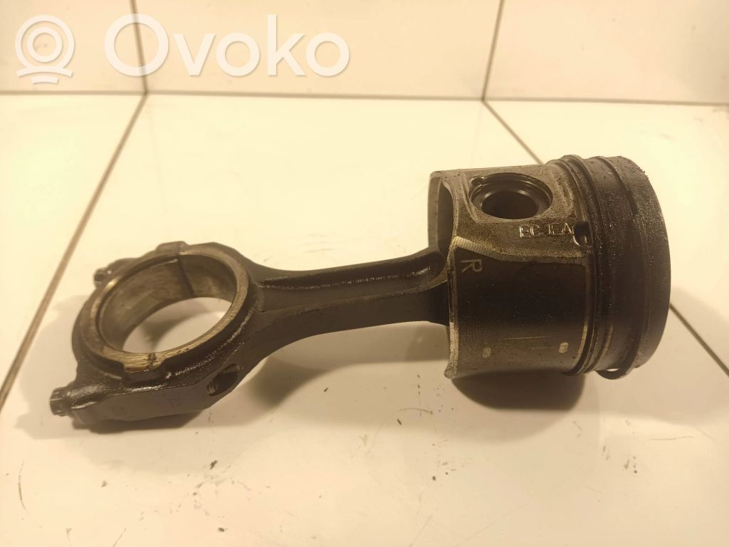 Ford Focus Piston 