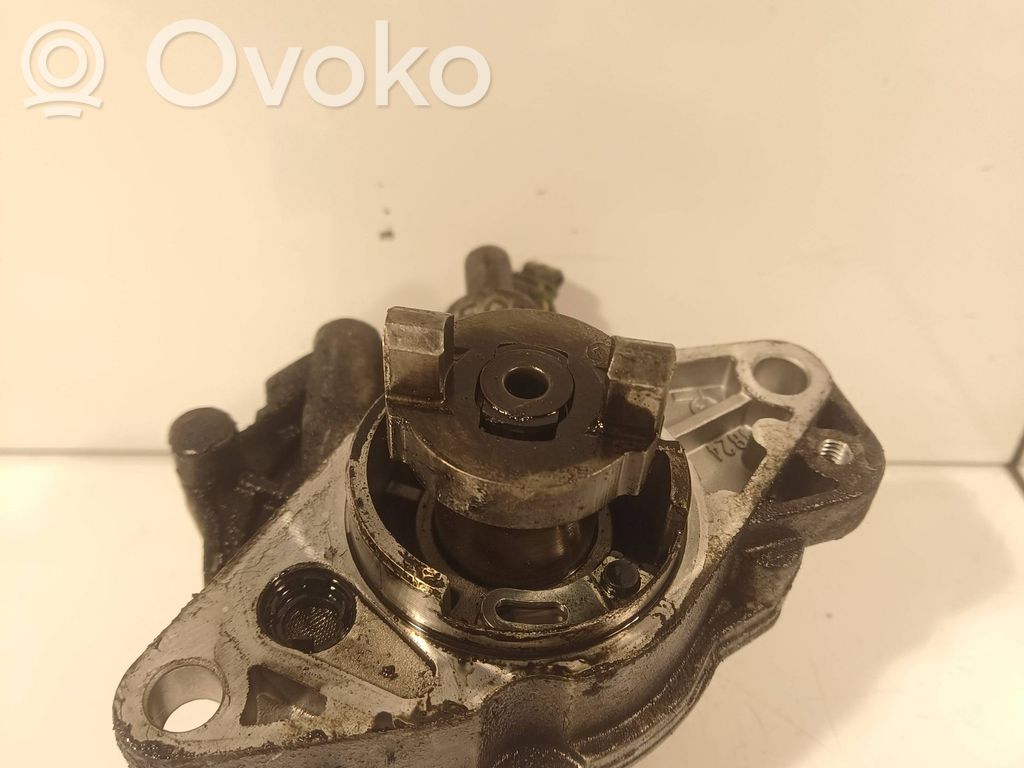 Opel Corsa D Vacuum pump 