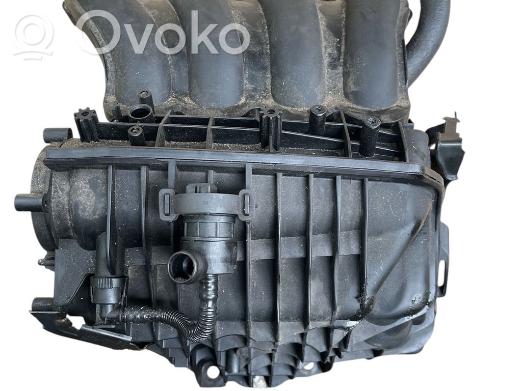 BMW 1 E81 E87 Intake manifold 