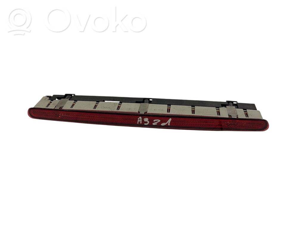 Audi A3 S3 8P Third/center stoplight 