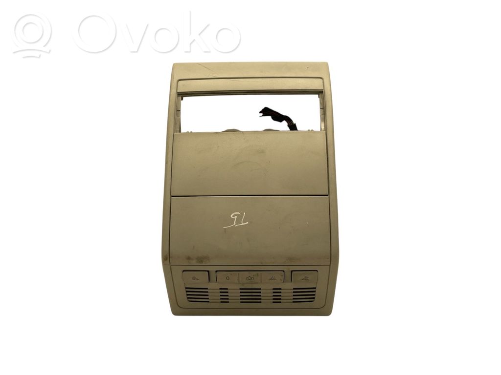 Panel oświetlenia wnętrza kabiny   7L6868349K,7H5853203