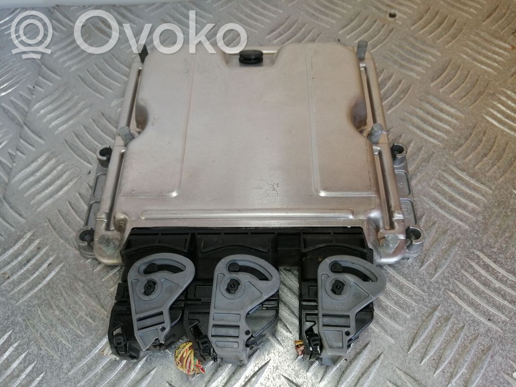 Moottorin ohjainlaite/moduuli   0281010808,9644721080