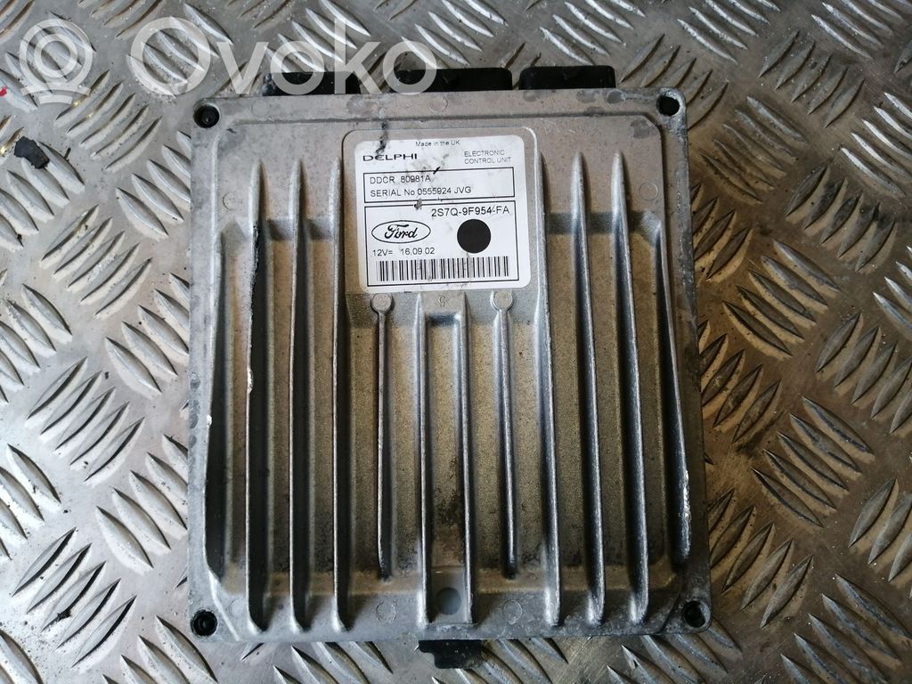 Ford Mondeo Mk III Engine control unit/module 