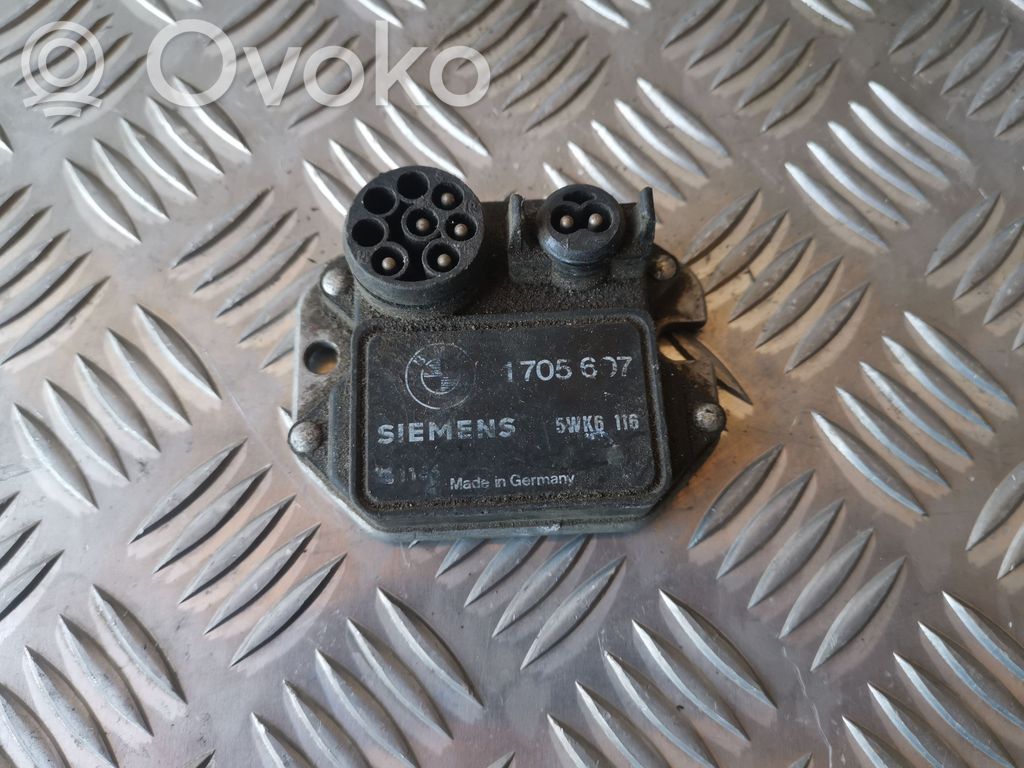 BMW 3 E30 Ignition amplifier control unit 