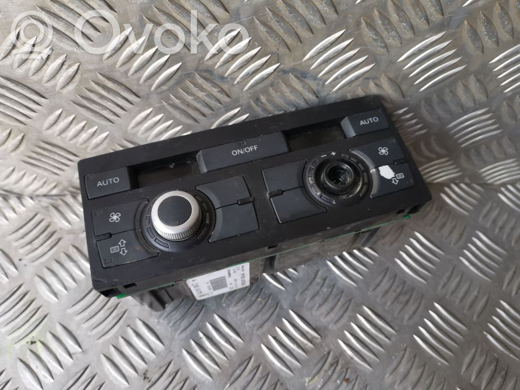 Audi Q7 4L Climate control unit 