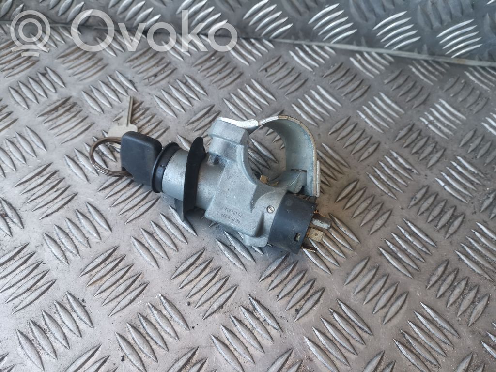 Opel Astra F Užvedimo spynelė 