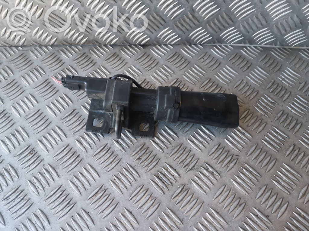 Tailgate/trunk/boot lock/catch/latch   8200014027,82800515