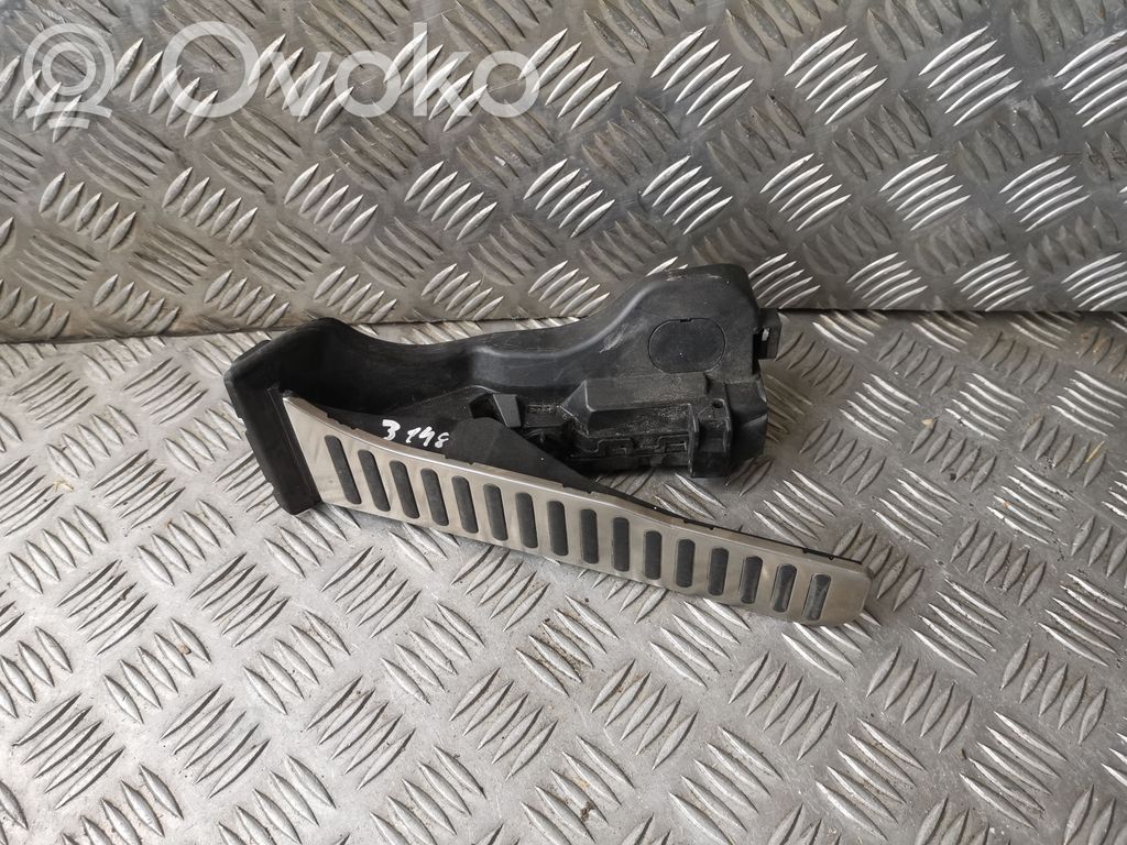 Skoda Octavia Mk2 (1Z) Accelerator throttle pedal 