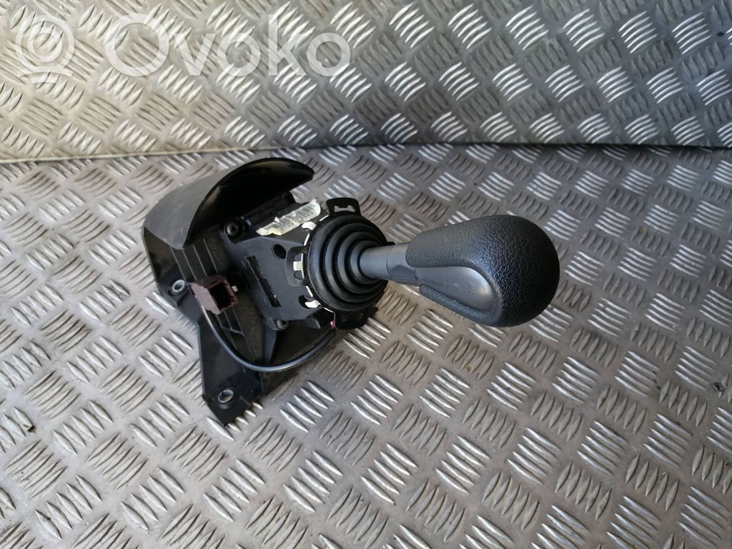 Renault Master III Selector caja de cambios 
