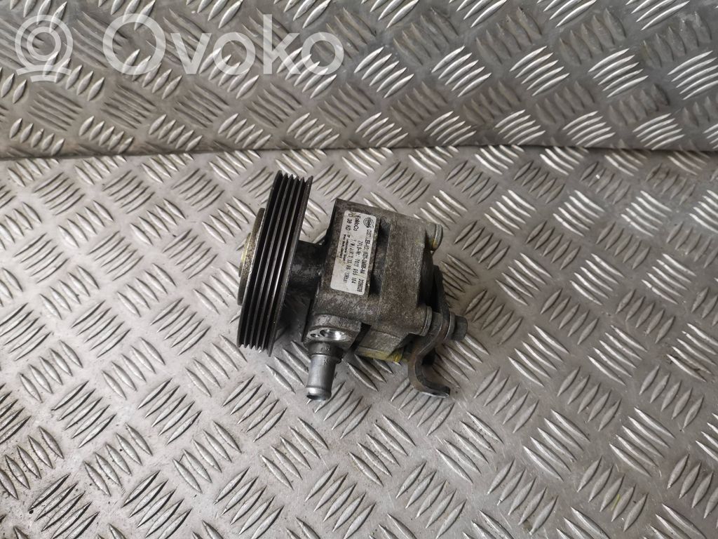 Volvo V70 Power steering pump 