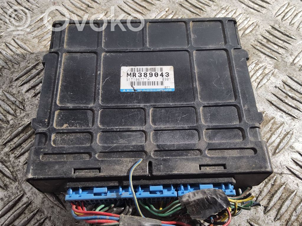 Mitsubishi Space Wagon Engine control unit/module 
