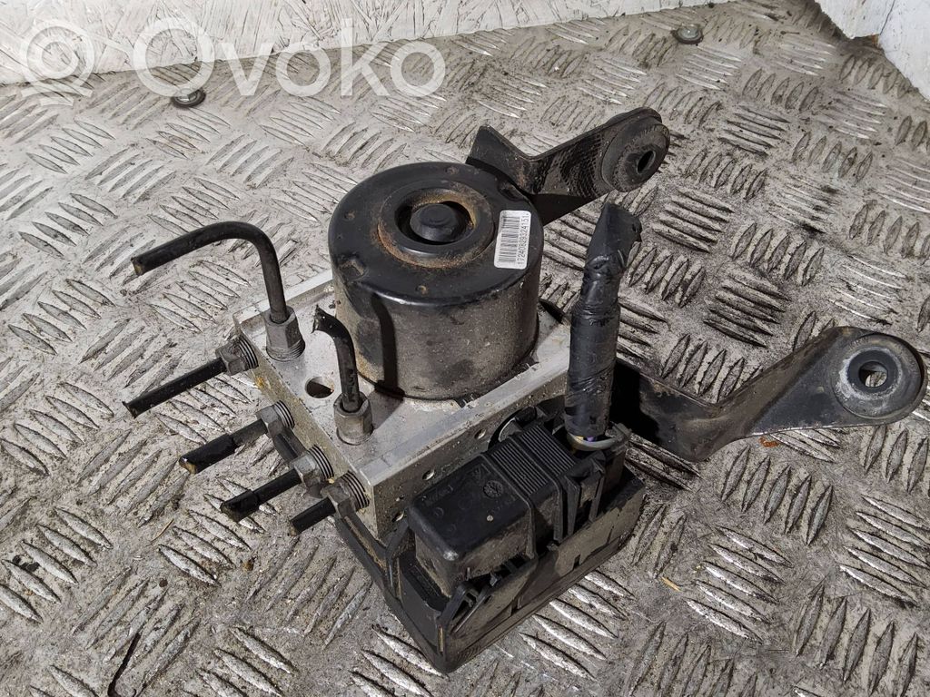 Mazda 5 ABS bloks 