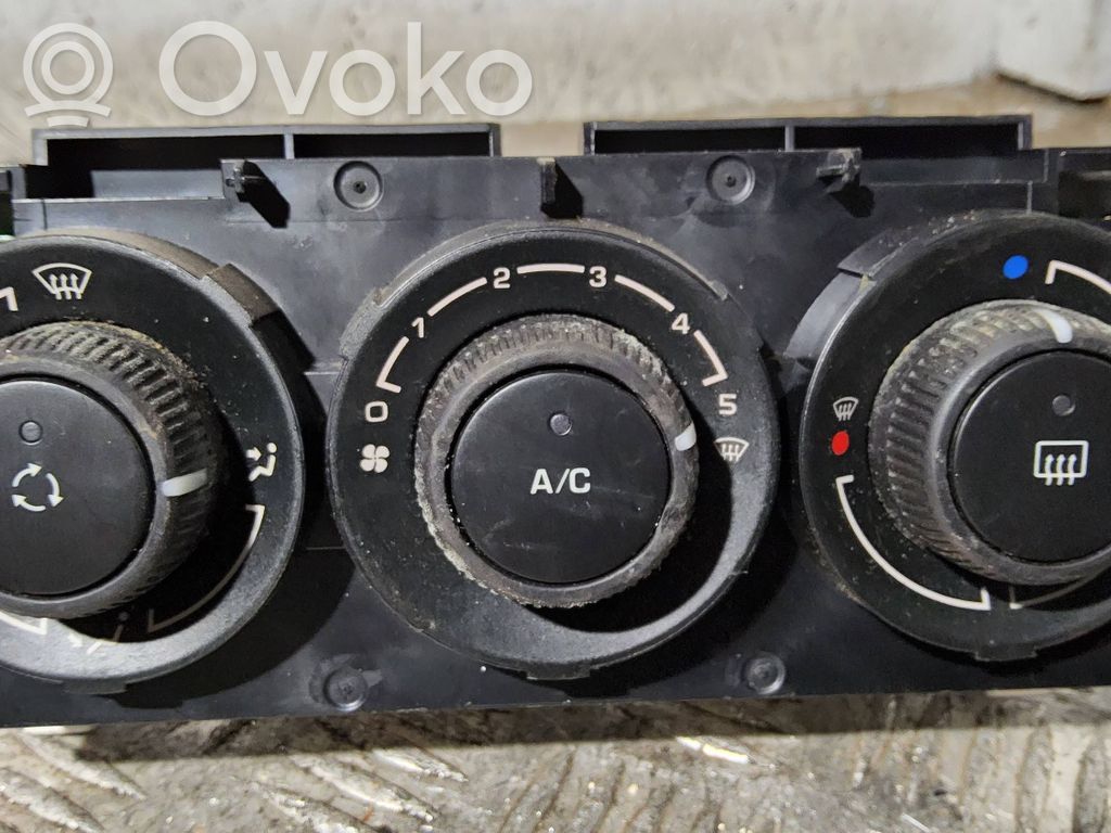 Peugeot 308 Climate control unit 