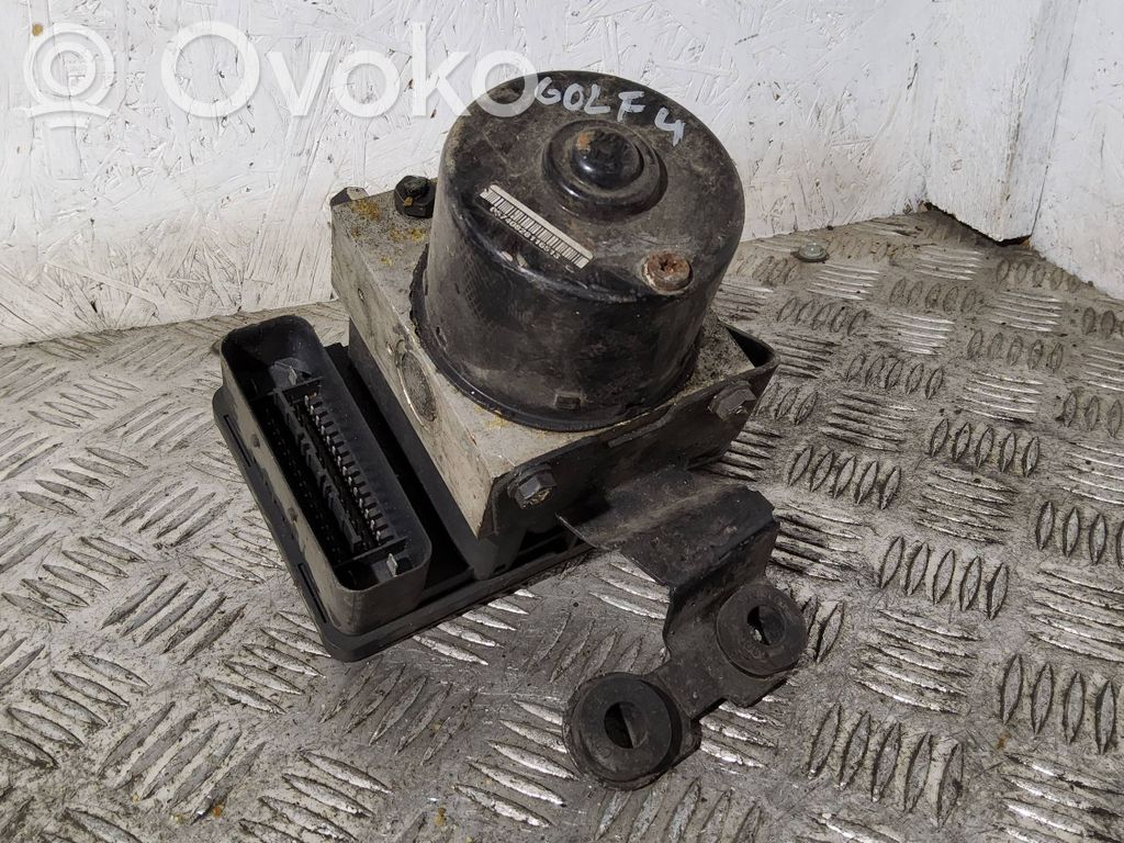 Volkswagen Golf IV ABS Blokas 