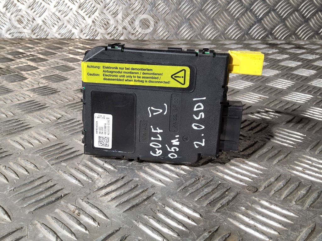 Volkswagen Golf V Steering angle sensor 