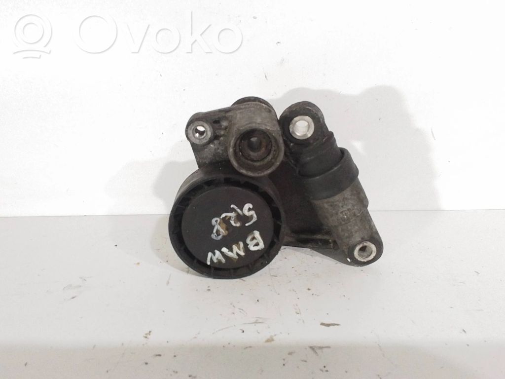 BMW 5 E39 Variklio tvirtinimo kronšteinas 