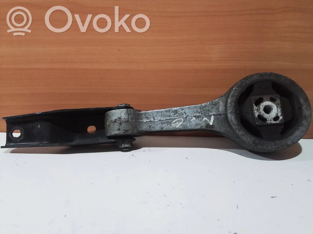 Skoda Fabia Mk1 (6Y) Engine mount bracket 