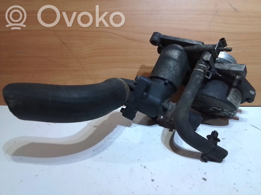 Ford Mondeo Mk III Siurblys vakuumo 