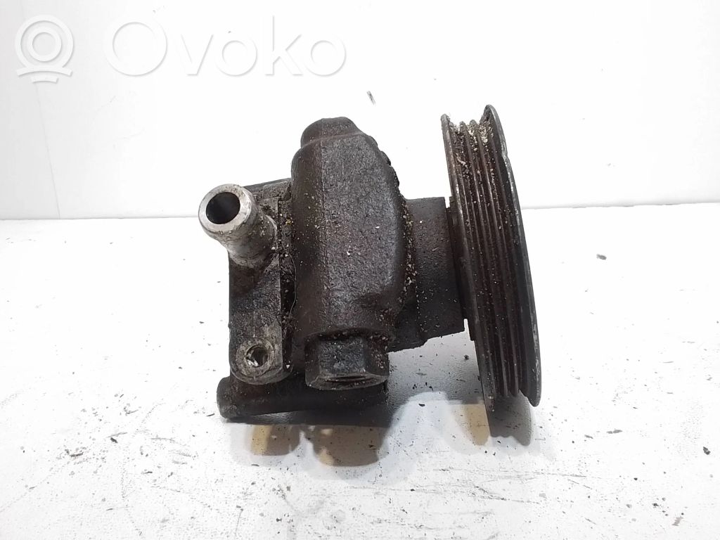 Land Rover Freelander Power steering pump 