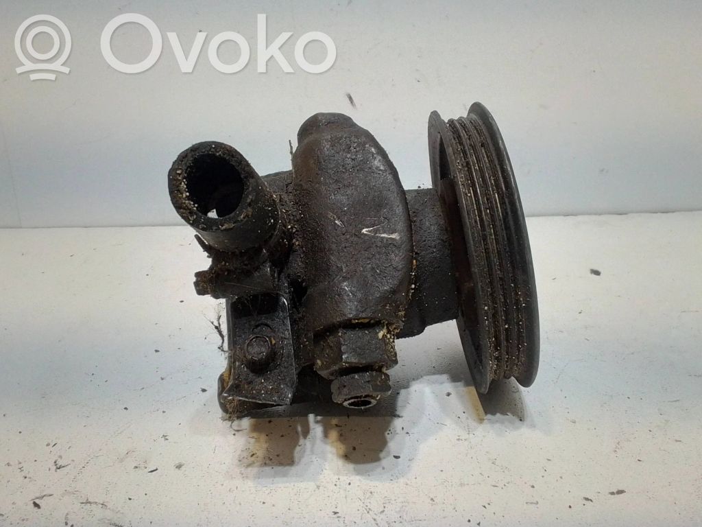 Land Rover Freelander Power steering pump 