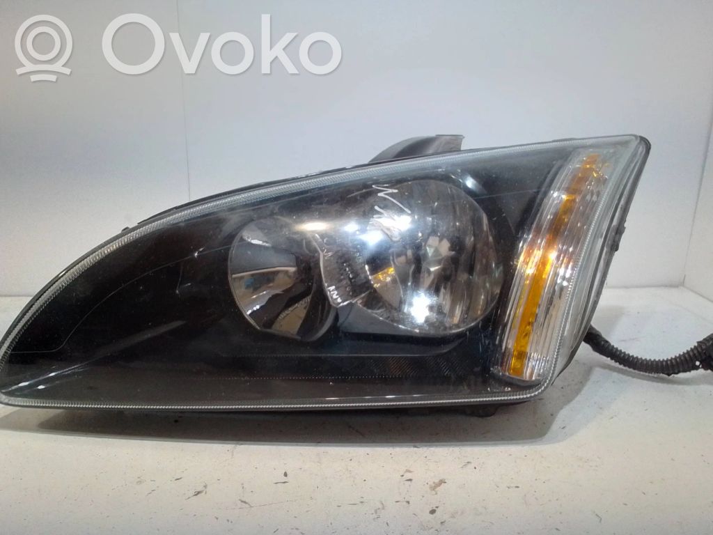 Ford Focus Headlight/headlamp 