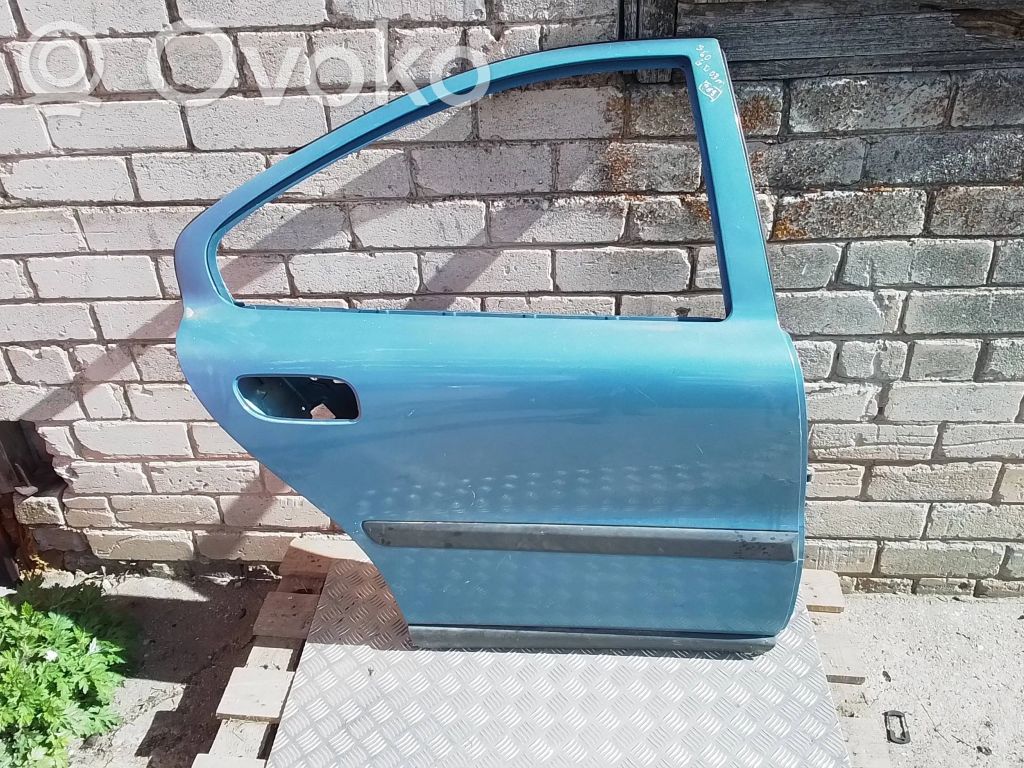 Puerta trasera