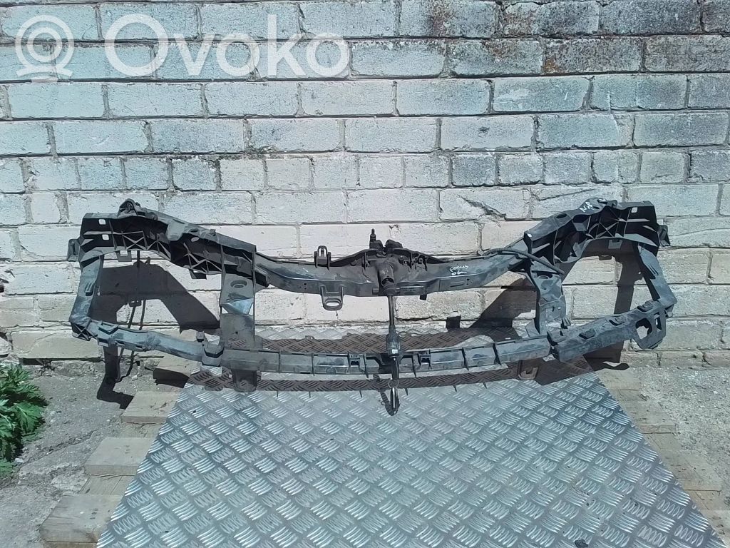 Ford Focus Radiatoru panelis 
