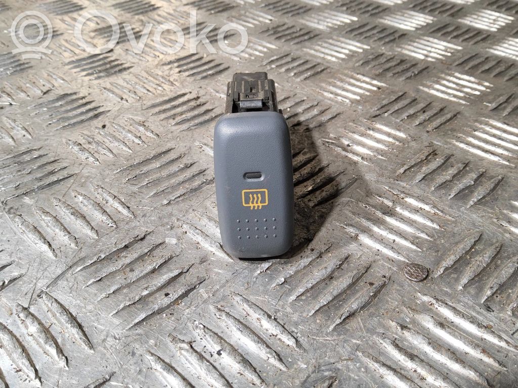 Honda HR-V Windscreen/window heater switch 
