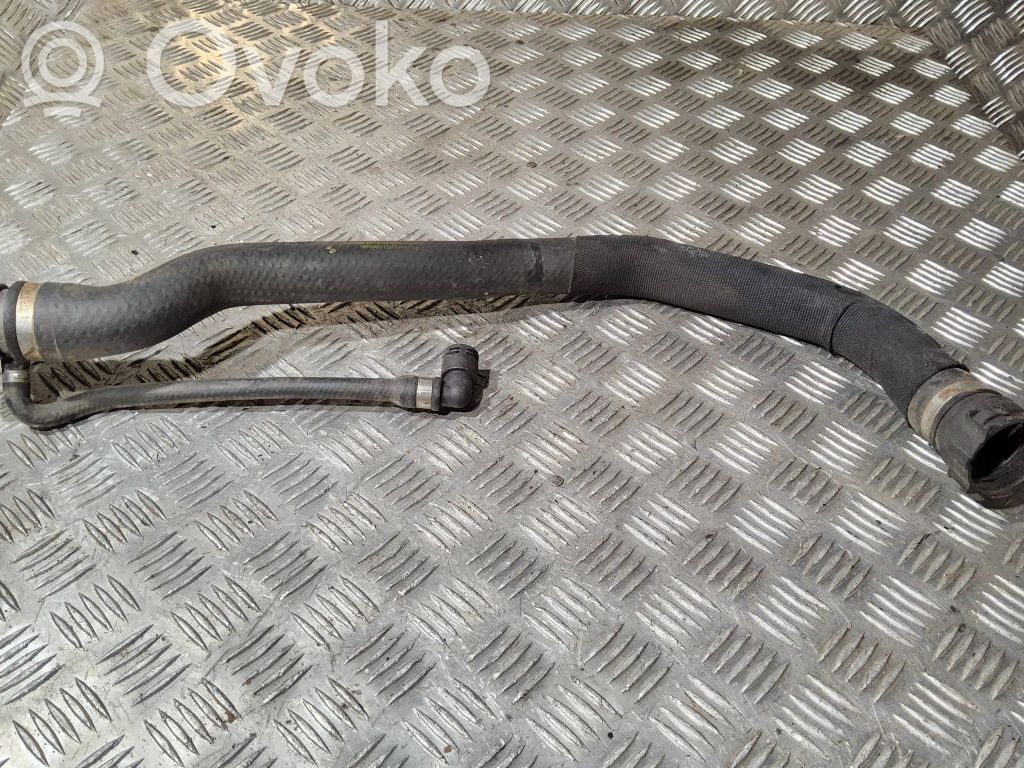 BMW 3 E90 E91 Engine coolant pipe/hose 
