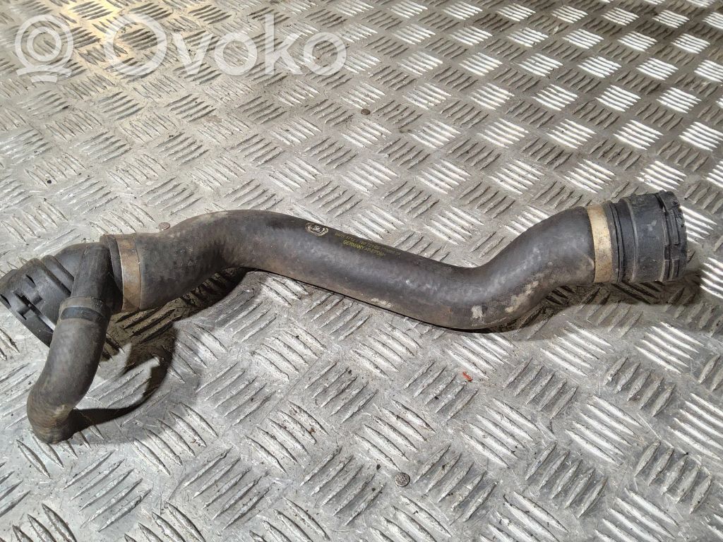 BMW 3 E90 E91 Engine coolant pipe/hose 