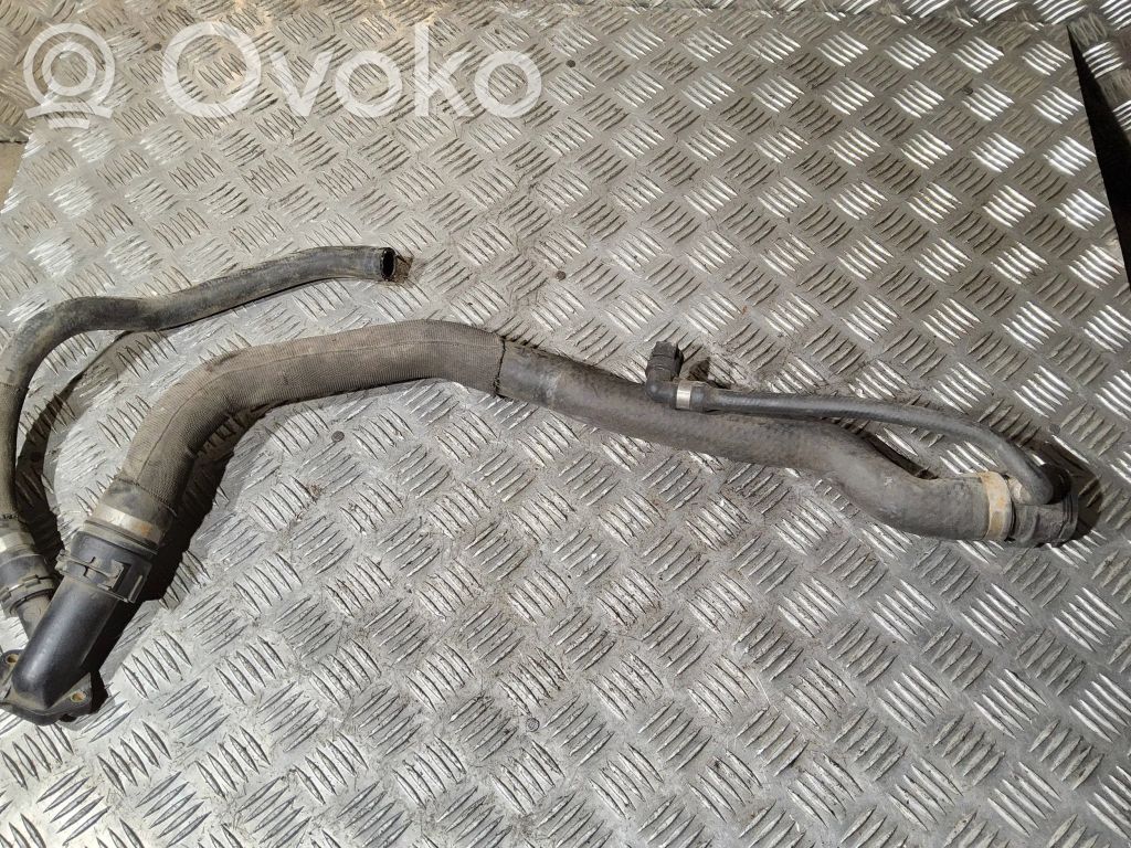 BMW 3 E90 E91 Engine coolant pipe/hose 