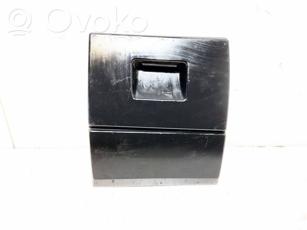 BMW 3 E90 E91 Glove box 