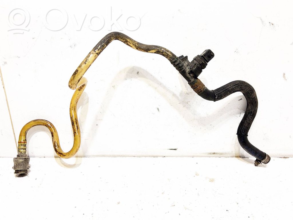 BMW 5 E60 E61 Fuel line/pipe/hose 