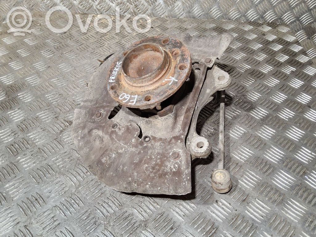 BMW 5 E60 E61 Priekinė stebulė 
