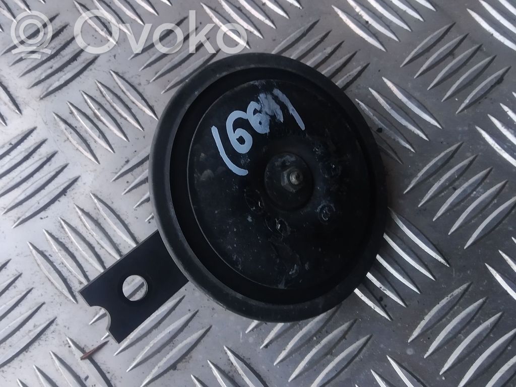 KIA Carens I Señal acústica 