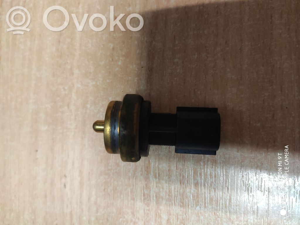 Sensor de temperatura del refrigerante   650777A