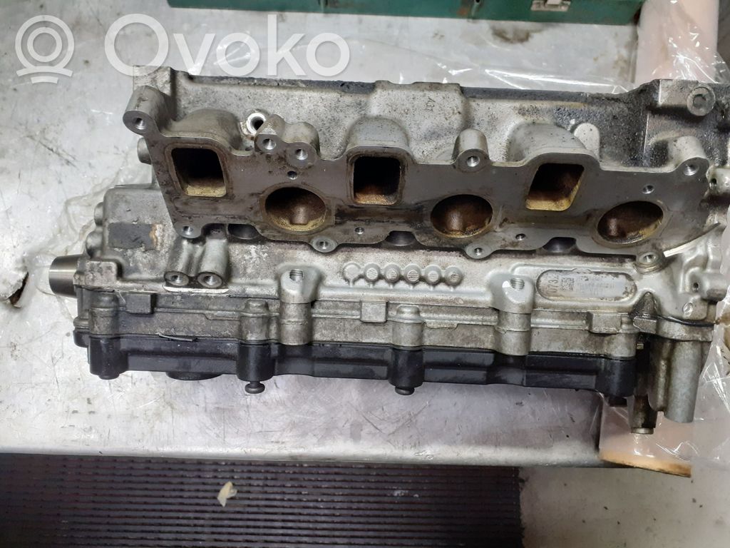 Audi A5 8T 8F Engine head 