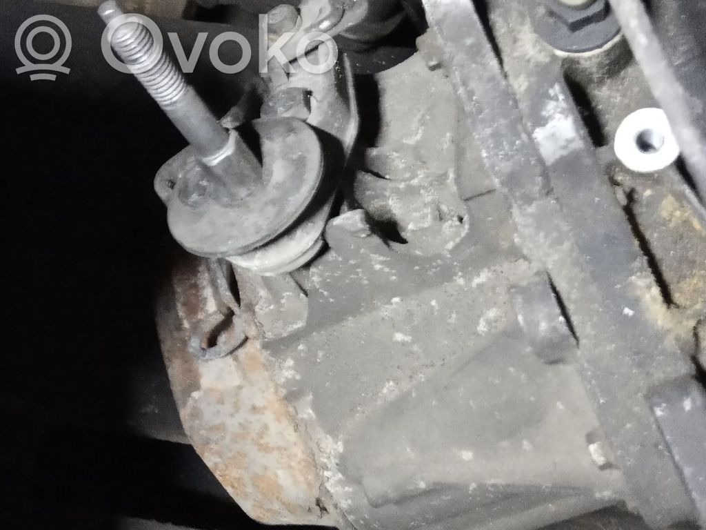 Citroen Berlingo Caja de cambios manual de 6 velocidades 