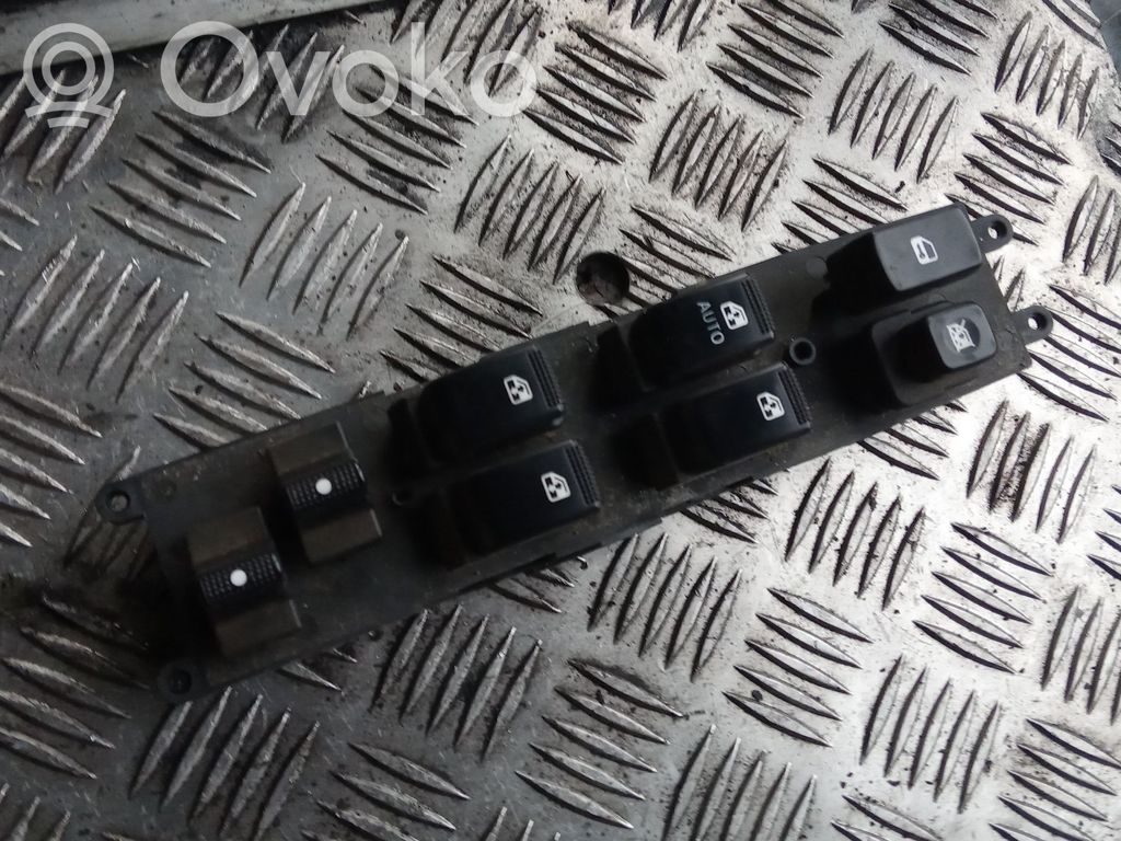 KIA Carnival Electric window control switch 